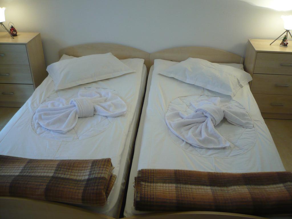 Apartment Snezhanka ปอมโปโรโว ห้อง รูปภาพ